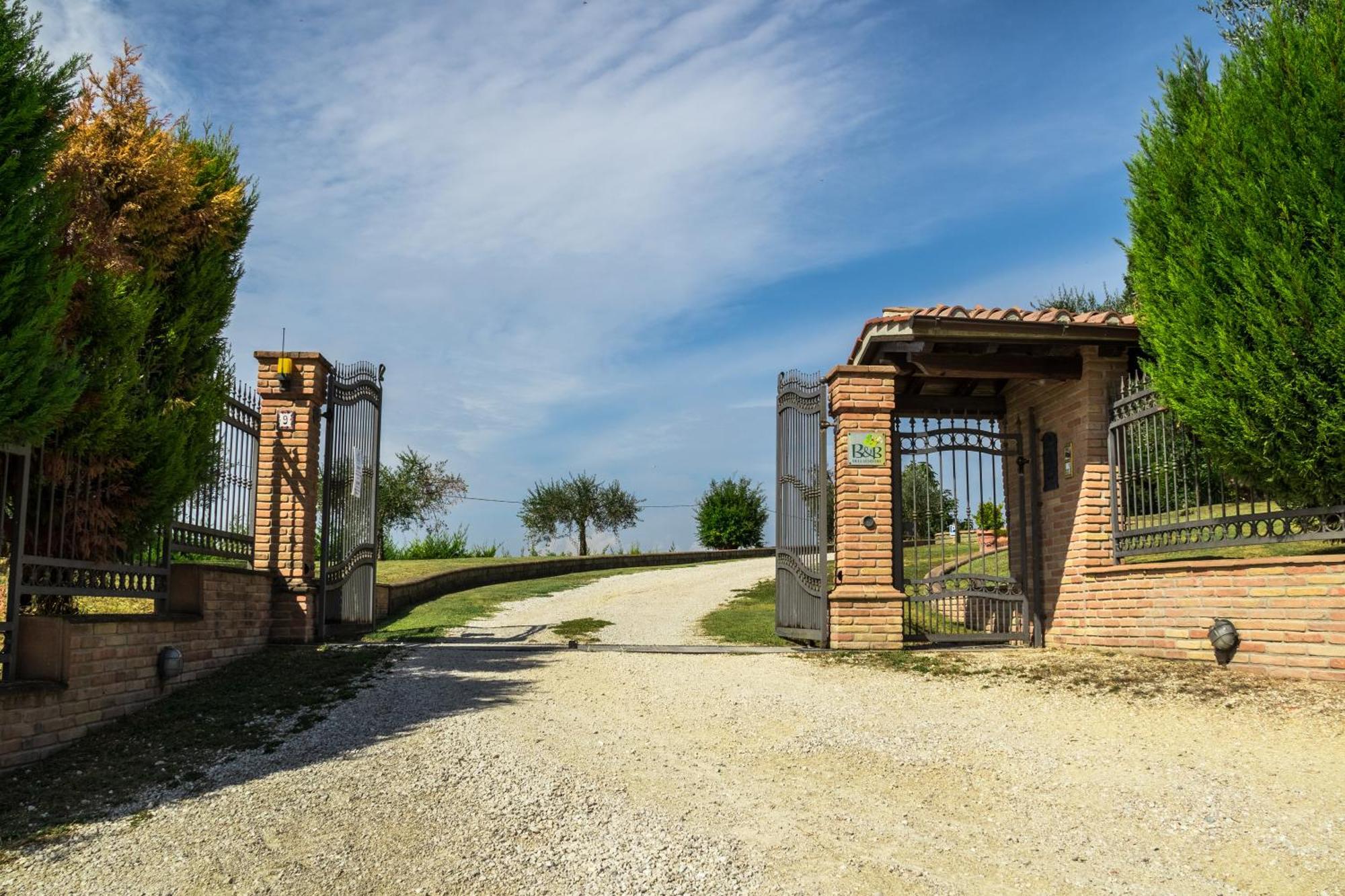 B&B Dell'Aviatore San Liberato エクステリア 写真